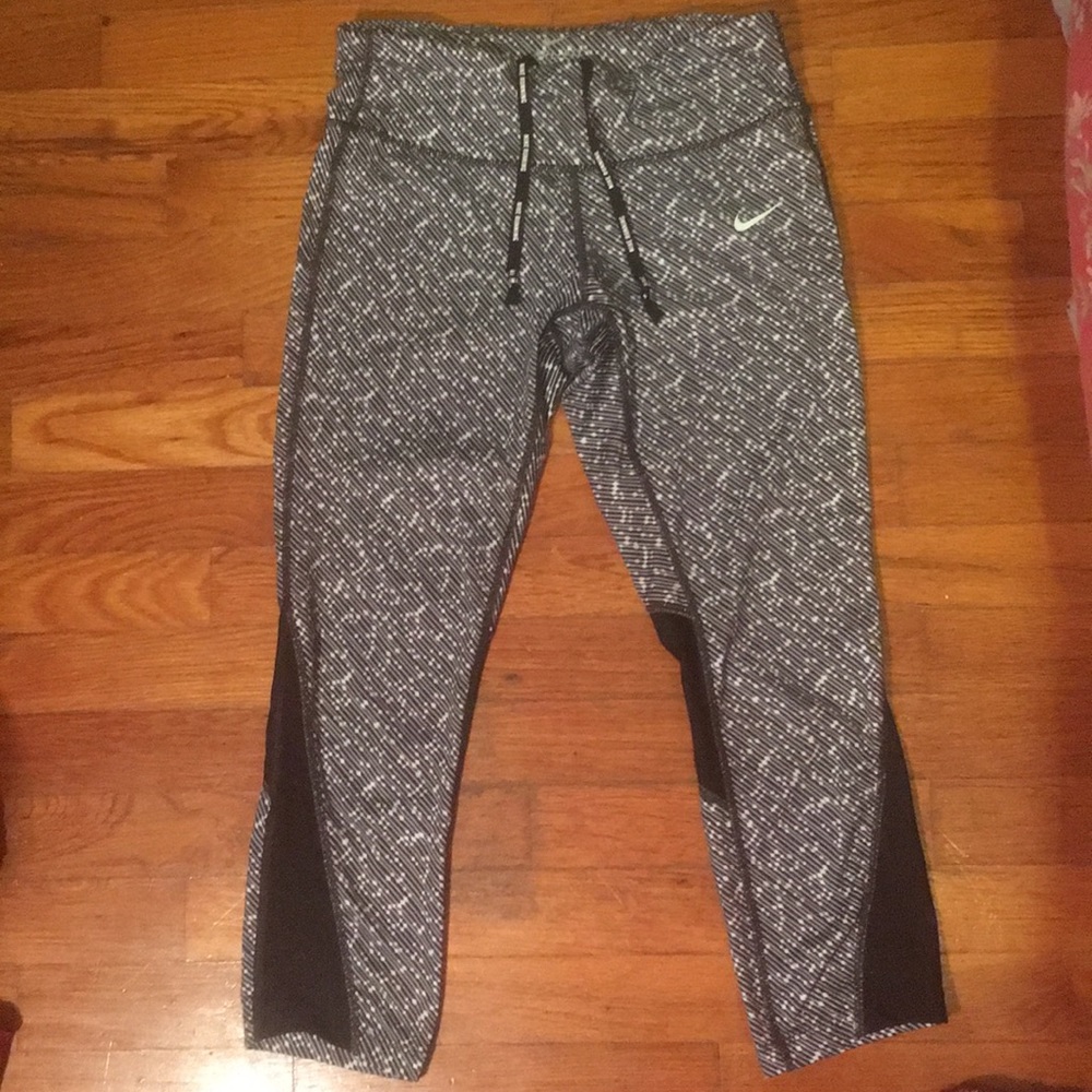 Nike Dri-Fit Workout Leggings - Size Small